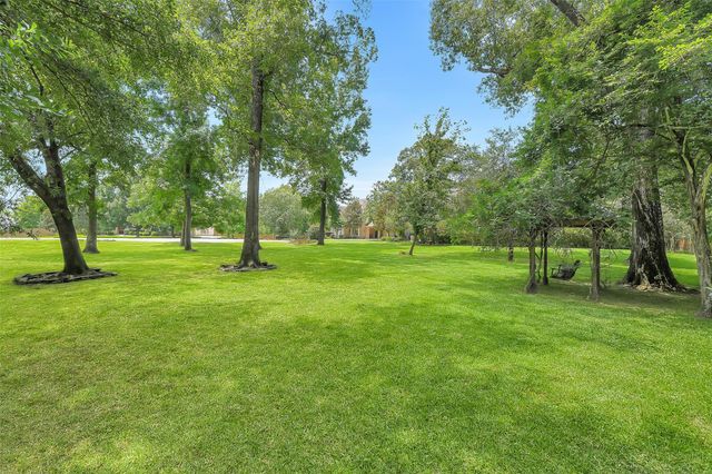 2708 Magenta Meadow, Conroe, TX 77304