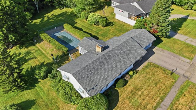 22 Whitehall Road, Rochester, NH 03867