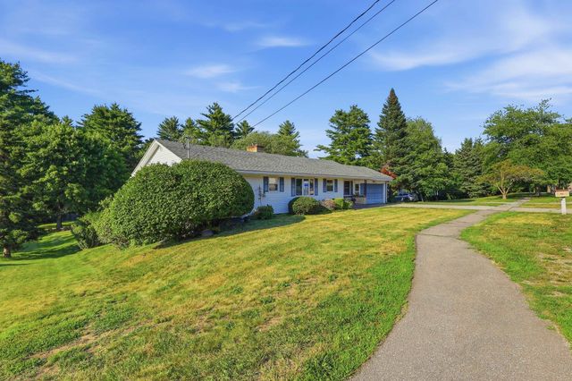 22 Whitehall Road, Rochester, NH 03867
