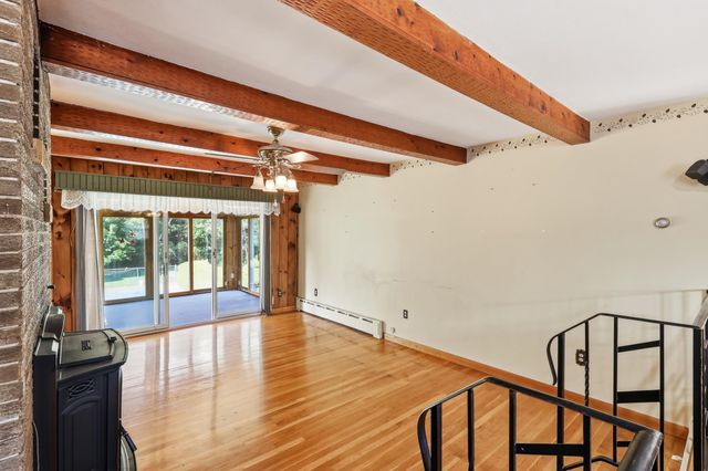 22 Whitehall Road, Rochester, NH 03867