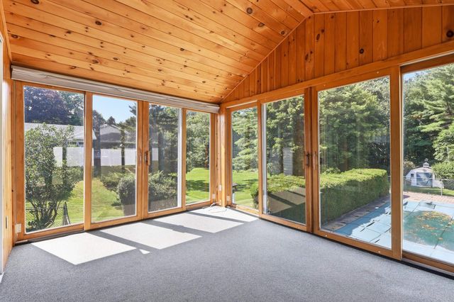 22 Whitehall Road, Rochester, NH 03867