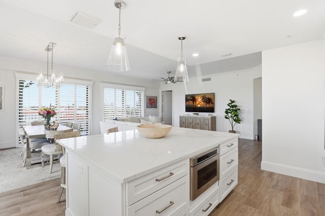 810 Juno Ocean Walk 402, Juno Beach, FL 33408