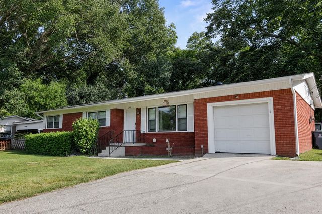 106 E Carolanne Blvd., Marshall, TX 75672