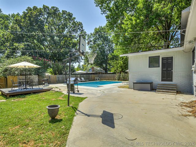 4030 E 52nd Street, Tulsa, OK 74135