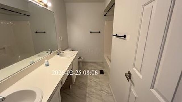 7705 Farmsbury Drive, Reynoldsburg, OH 43068