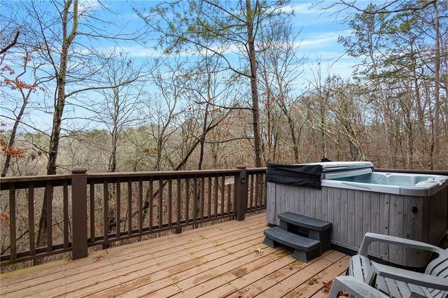 66 Garfield Drive, Ellijay, GA 30540