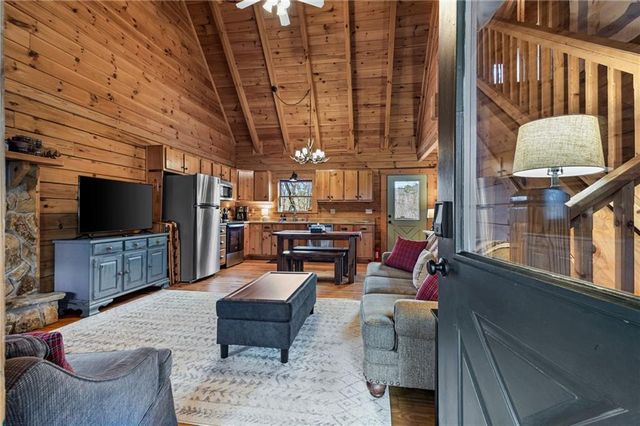 66 Garfield Drive, Ellijay, GA 30540