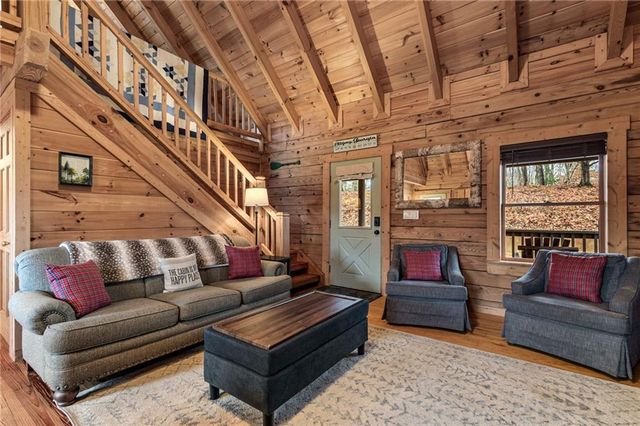 66 Garfield Drive, Ellijay, GA 30540