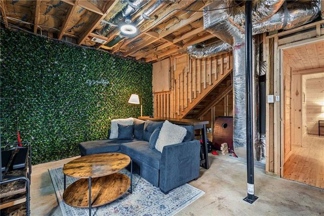 66 Garfield Drive, Ellijay, GA 30540