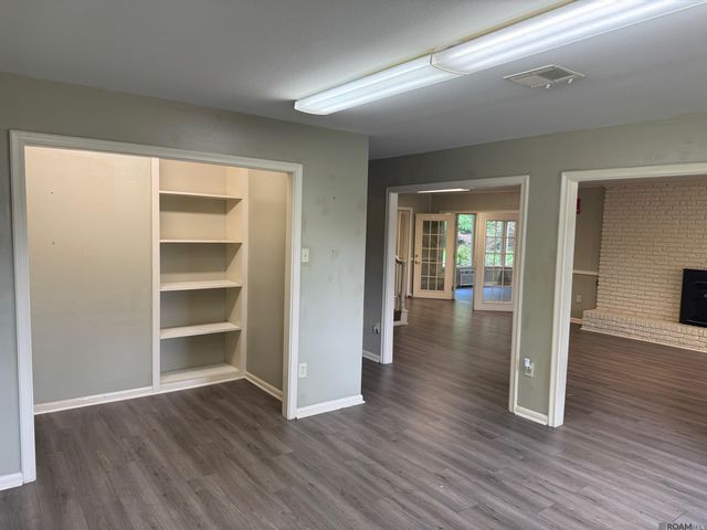 10443 Joor Rd, Central, LA 70818