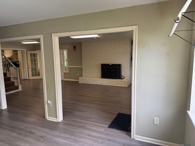 10443 Joor Rd, Central, LA 70818