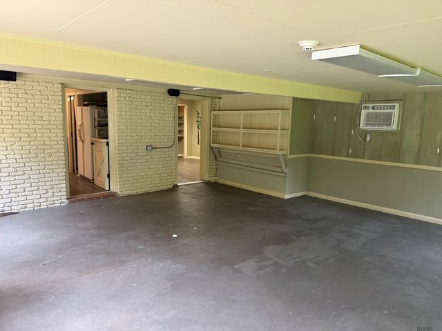 10443 Joor Rd, Central, LA 70818