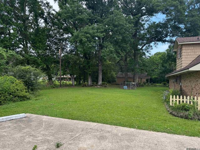 10443 Joor Rd, Central, LA 70818