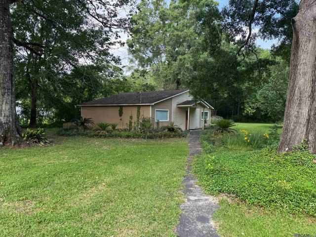 10443 Joor Rd, Central, LA 70818