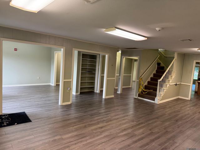 10443 Joor Rd, Central, LA 70818