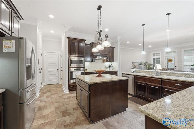 100 Middy Lane, Madison, AL 35756