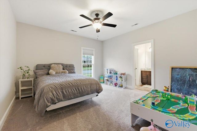 100 Middy Lane, Madison, AL 35756