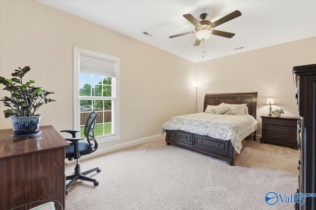 100 Middy Lane, Madison, AL 35756