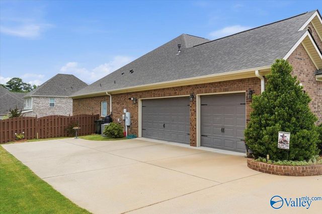 100 Middy Lane, Madison, AL 35756