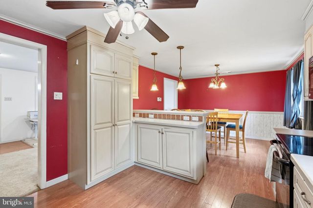 2564 WAGNER RD, Gilbertsville, PA 19525