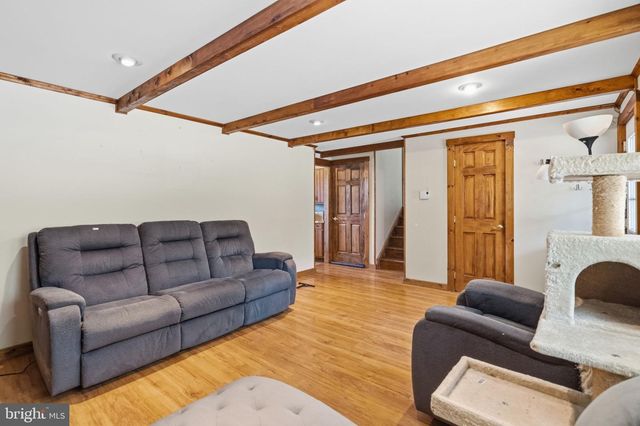 2564 WAGNER RD, Gilbertsville, PA 19525