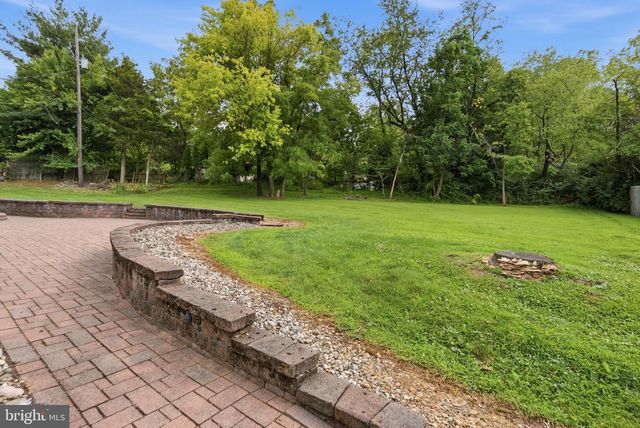 2564 WAGNER RD, Gilbertsville, PA 19525
