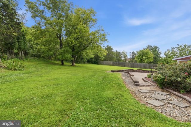 2564 WAGNER RD, Gilbertsville, PA 19525