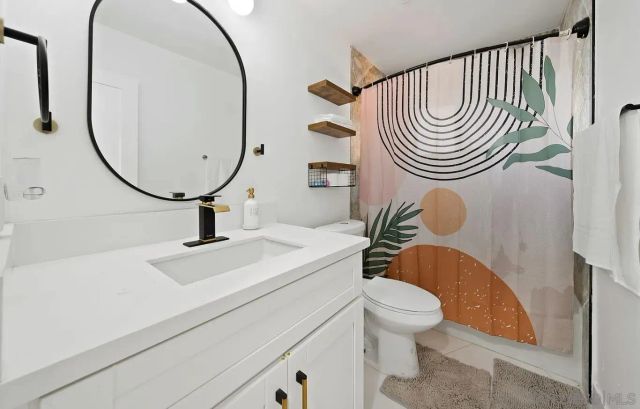 5028 Monroe, San Diego, CA 92115