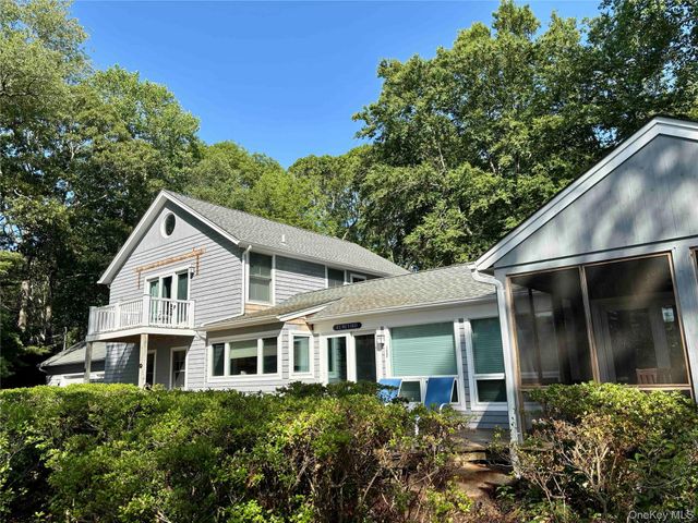 440 Haywaters Road, Cutchogue, NY 11935