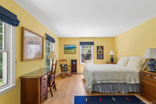 440 Haywaters Road, Cutchogue, NY 11935