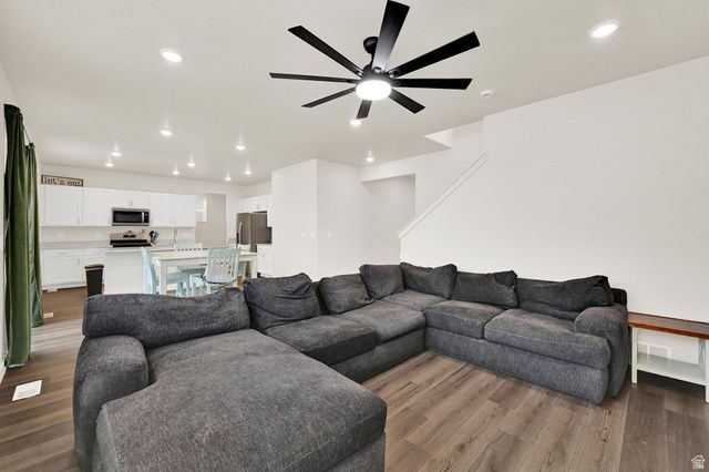 3119 W 3450 S, West Haven, UT 84401