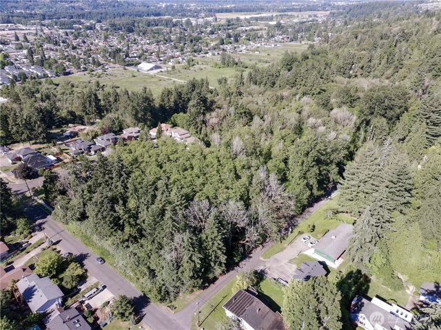 1701 13th Street SE, Puyallup, WA 98372