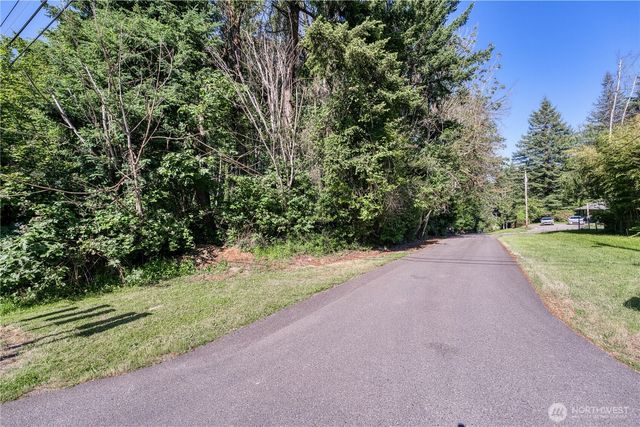 1701 13th Street SE, Puyallup, WA 98372