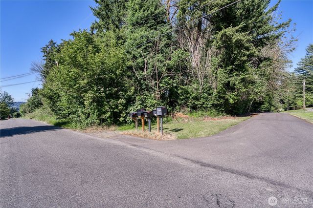 1701 13th Street SE, Puyallup, WA 98372