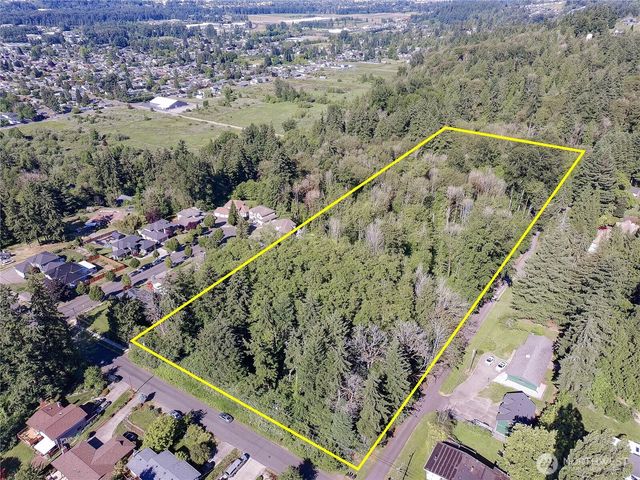 1701 13th Street SE, Puyallup, WA 98372