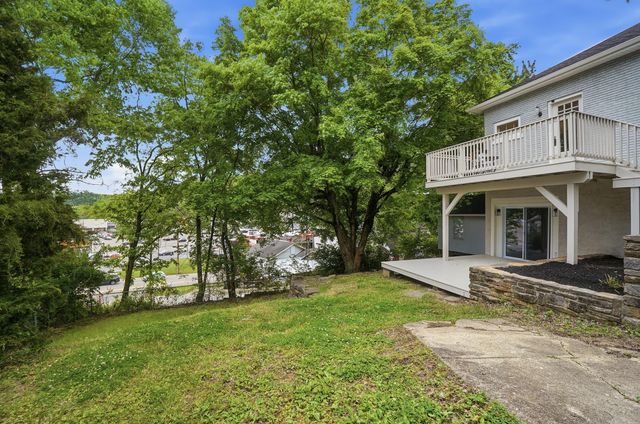 7 Parkview Avenue, Newport, KY 41071