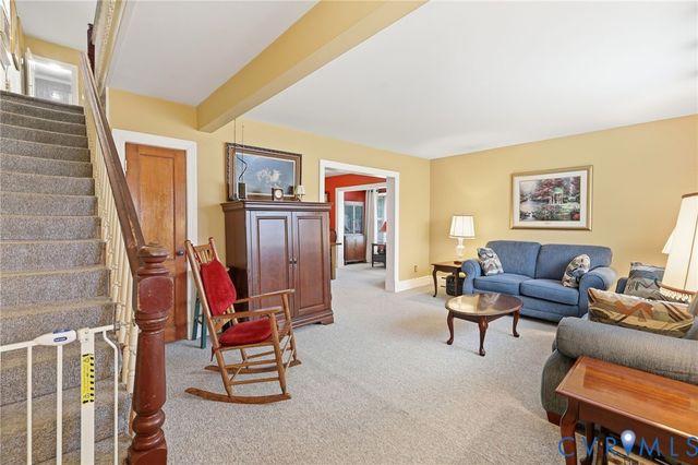 101 N New Ave, Highland Springs, VA 23075