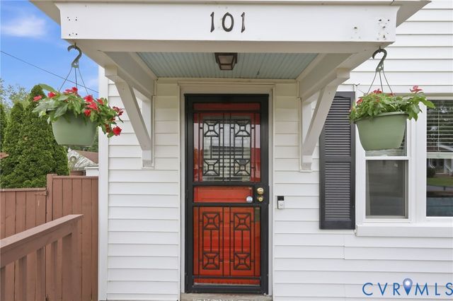 101 N New Ave, Highland Springs, VA 23075