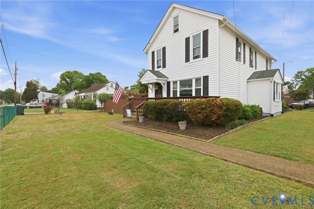 101 N New Ave, Highland Springs, VA 23075