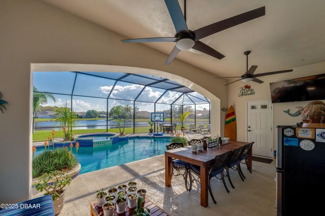 6071 Sabal Hammock Circle, Port Orange, FL 32128
