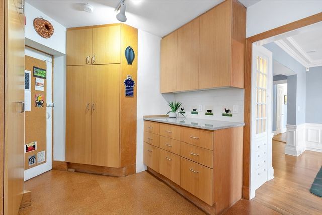 985 Memorial Drive 603, Cambridge, MA 02138