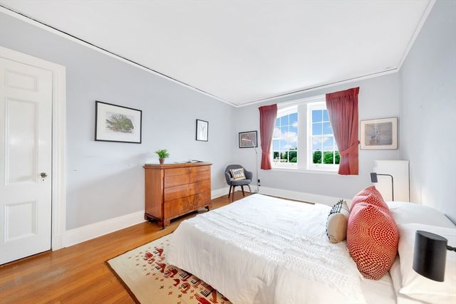 985 Memorial Drive 603, Cambridge, MA 02138