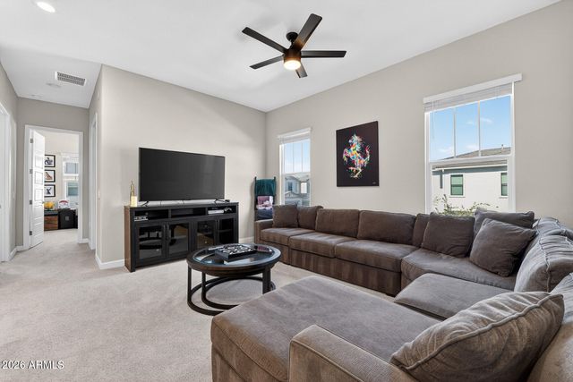 4840 E VILLAGE Drive, Scottsdale, AZ 85254