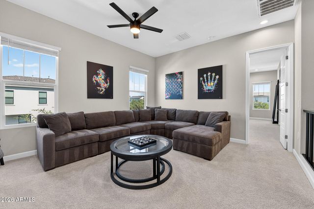 4840 E VILLAGE Drive, Scottsdale, AZ 85254