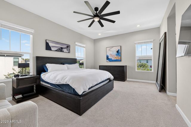 4840 E VILLAGE Drive, Scottsdale, AZ 85254