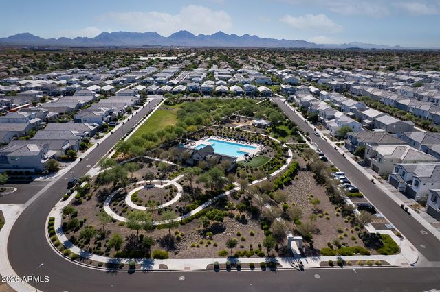 4840 E VILLAGE Drive, Scottsdale, AZ 85254
