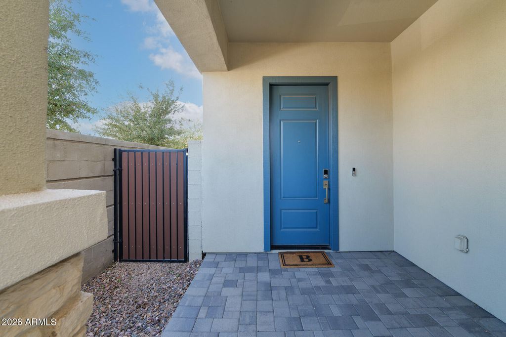 4840 E VILLAGE Drive, Scottsdale, AZ 85254 — photo 5
