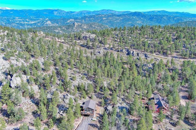 61 Country Sky Lane, Estes Park, CO 80517