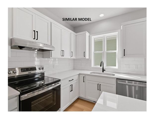 2813 Crinkle Root Drive, Fitchburg, WI 53711