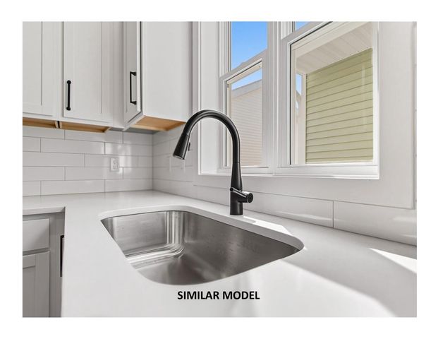 2813 Crinkle Root Drive, Fitchburg, WI 53711